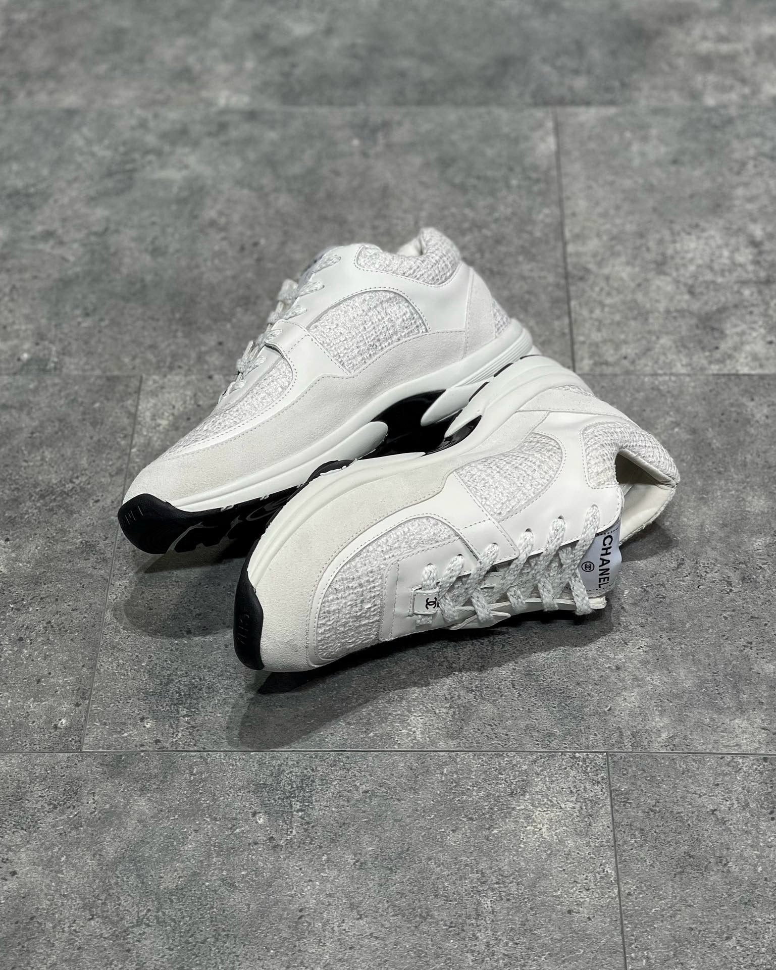 CHA Sneakers