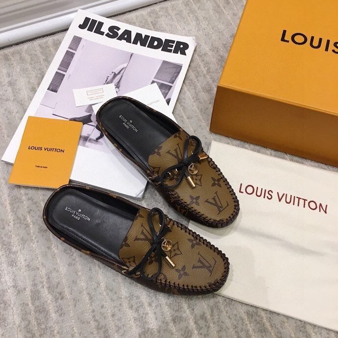 LV WOMEN'S EASY MULE IN CAMEL BROWN MONOGRAM CALFSKIN