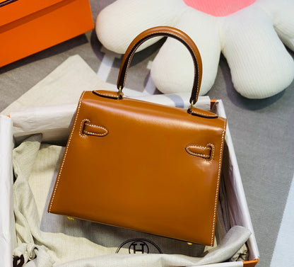 KELLY MINI 20 BAG IN BRONZE BROWN SMOOTH CALFSKIN WITH GOLD HARDWARE