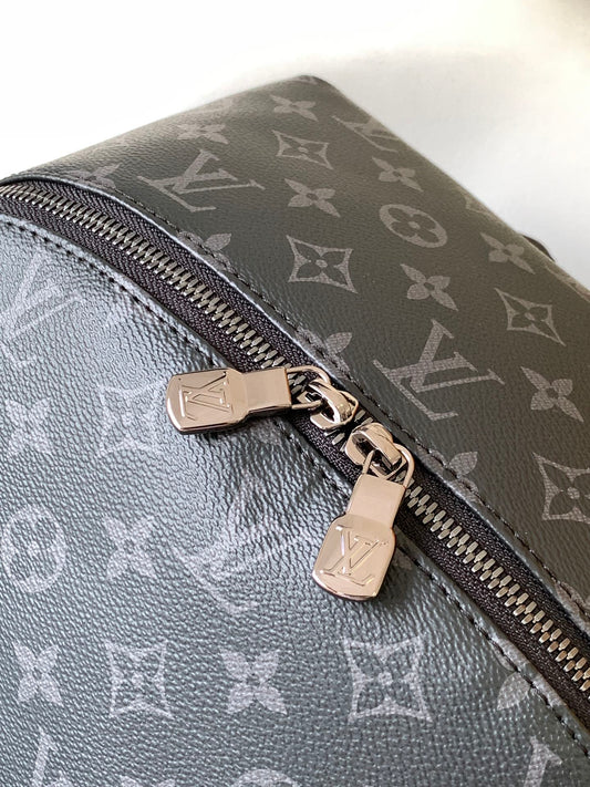 DISCOVERY PM BACKPACK 40 IN BLACK MONOGRAM ECLIPSE CANVAS AND CALFSKIN