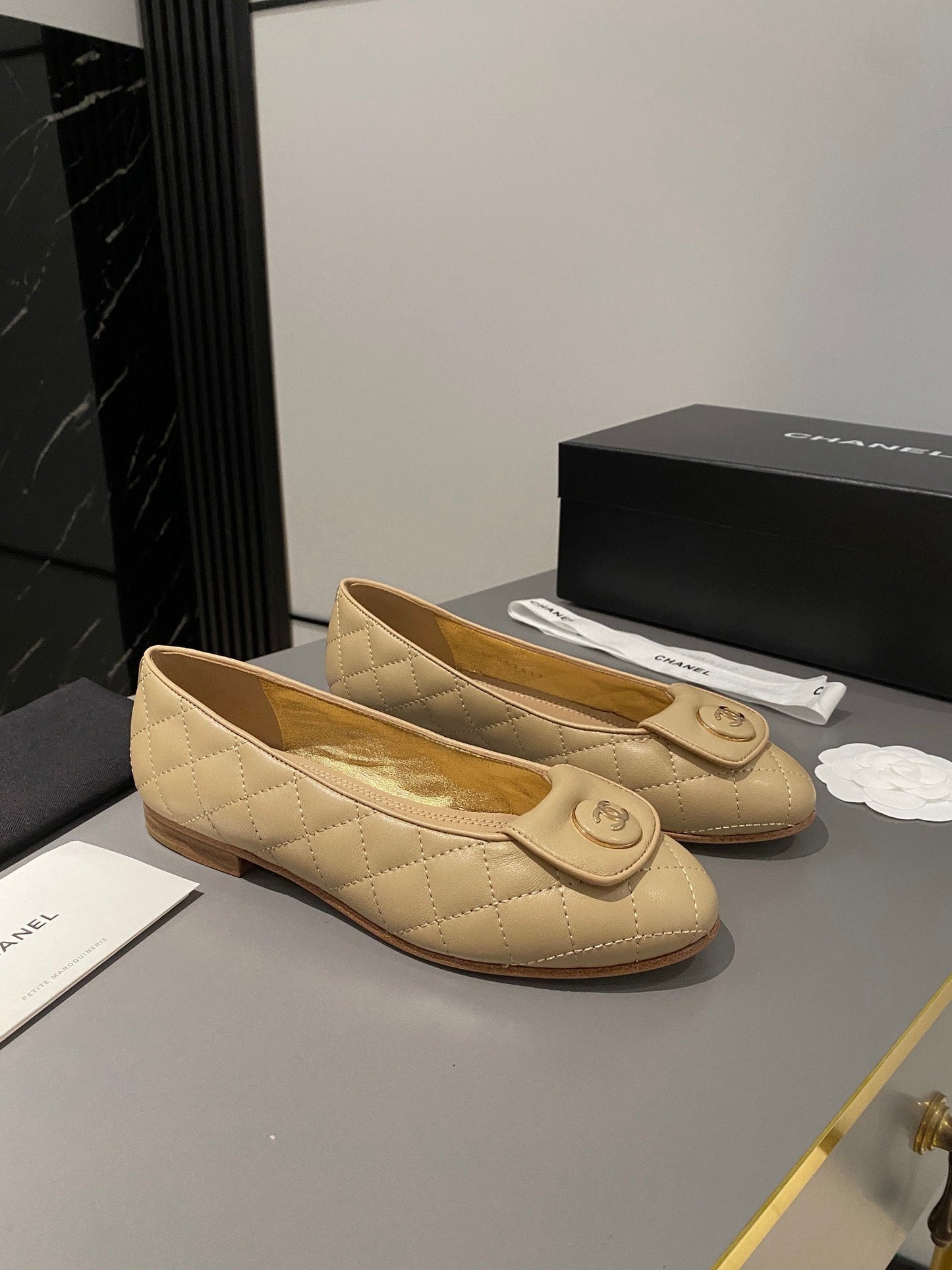BALLET FLAT BEIGE CREAM LAMBSKIN