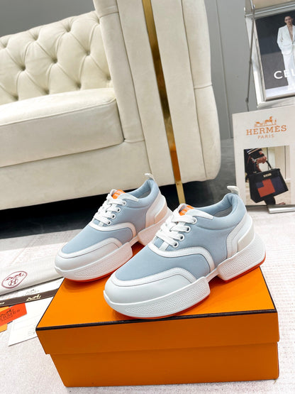 GIGA SNEAKER IN POWDER BLUE STITCHED MESH AND WHITE CALFSKIN