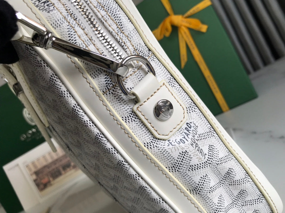 AMBASSADE DOCUMENT CASE 35 IN WHITE GOYARDINE CANVAS