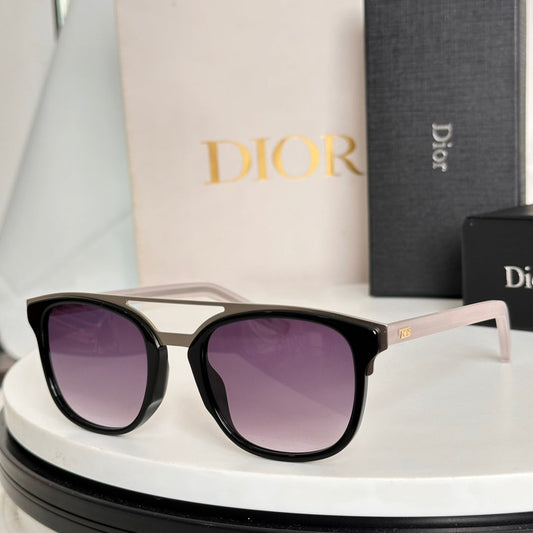 MONTAIGNE SUNGLASS BLACKTIE221S IN ACETATE