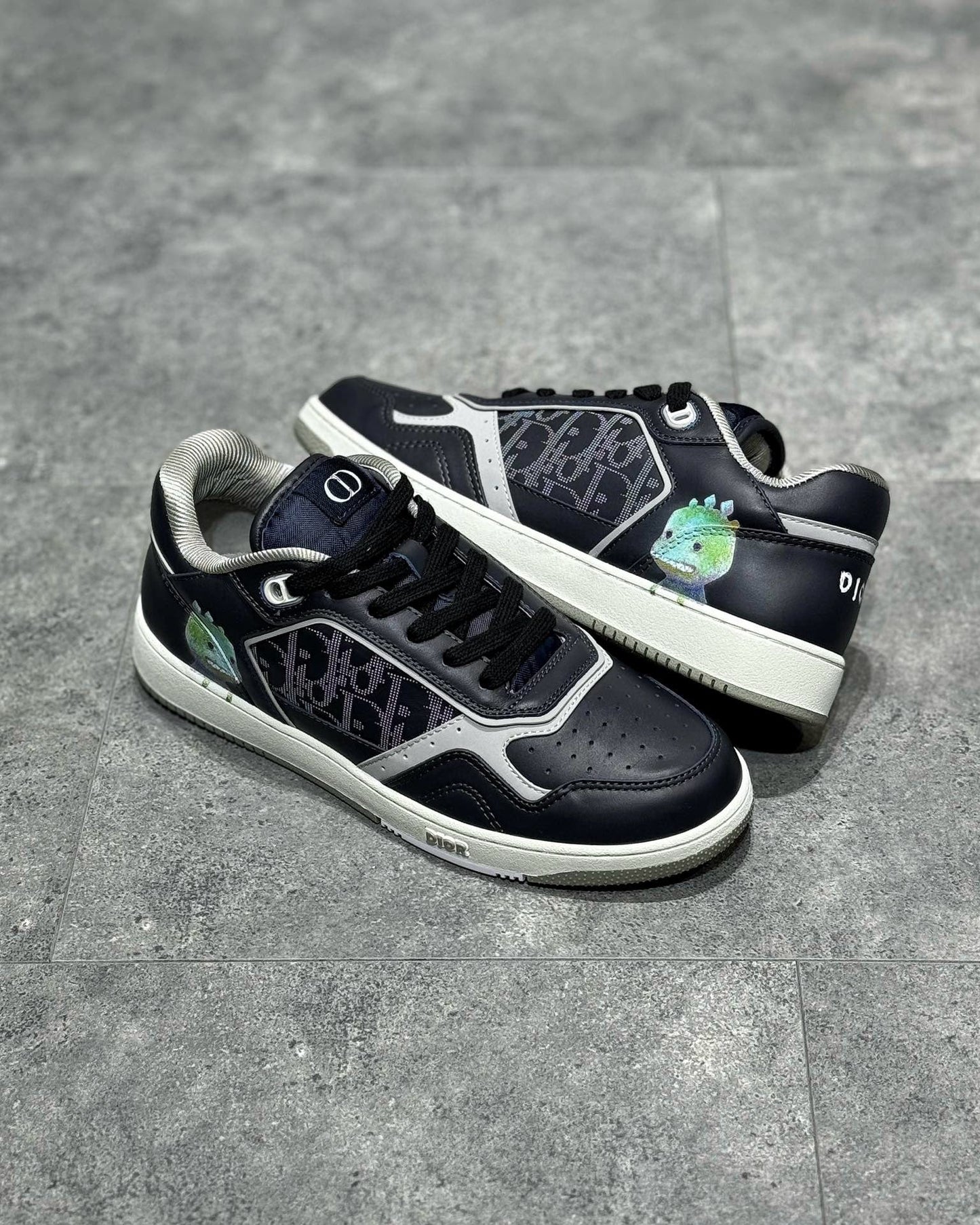 DIO Sneakers