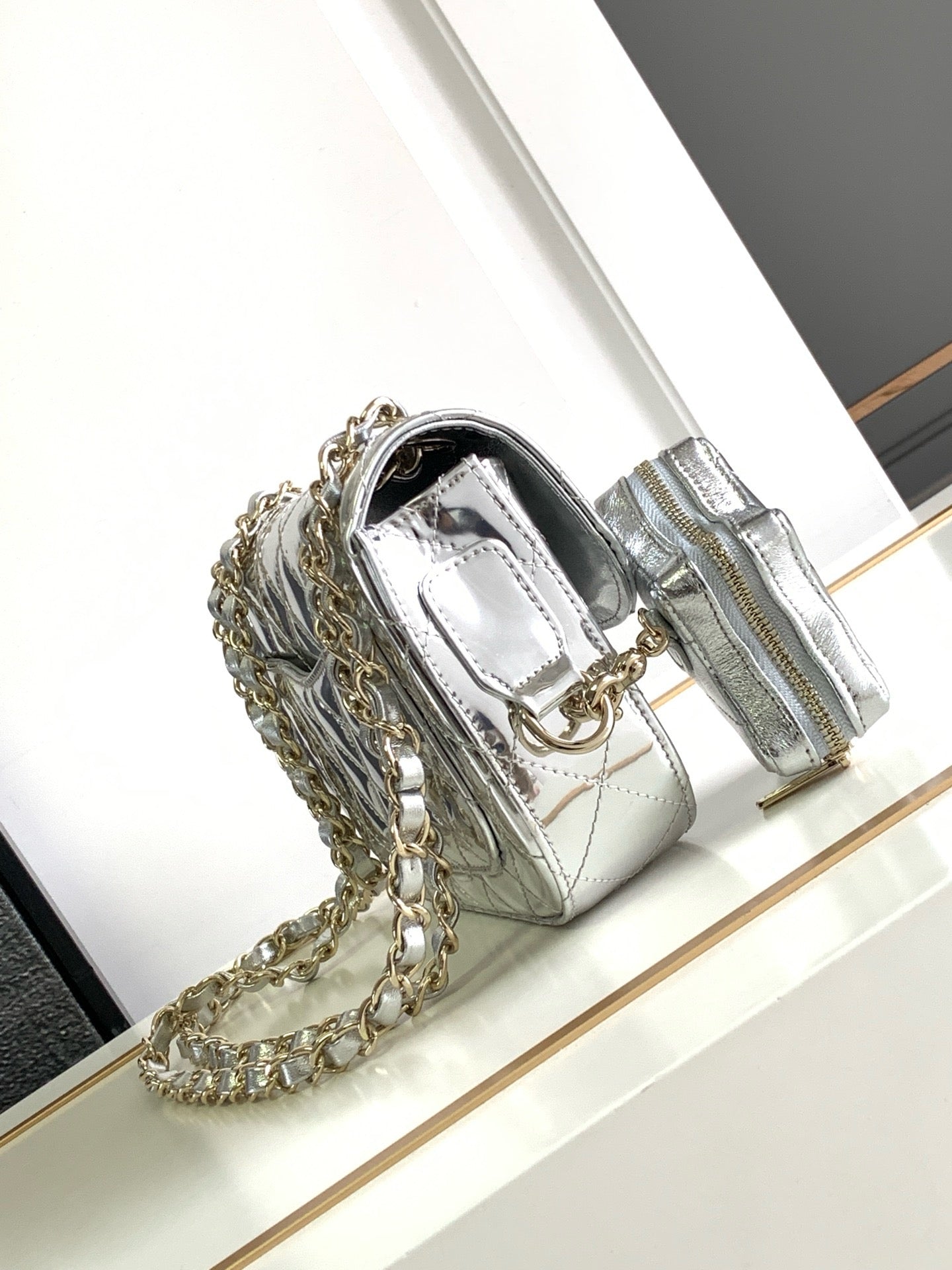 CHA 24C CF Mini Bag