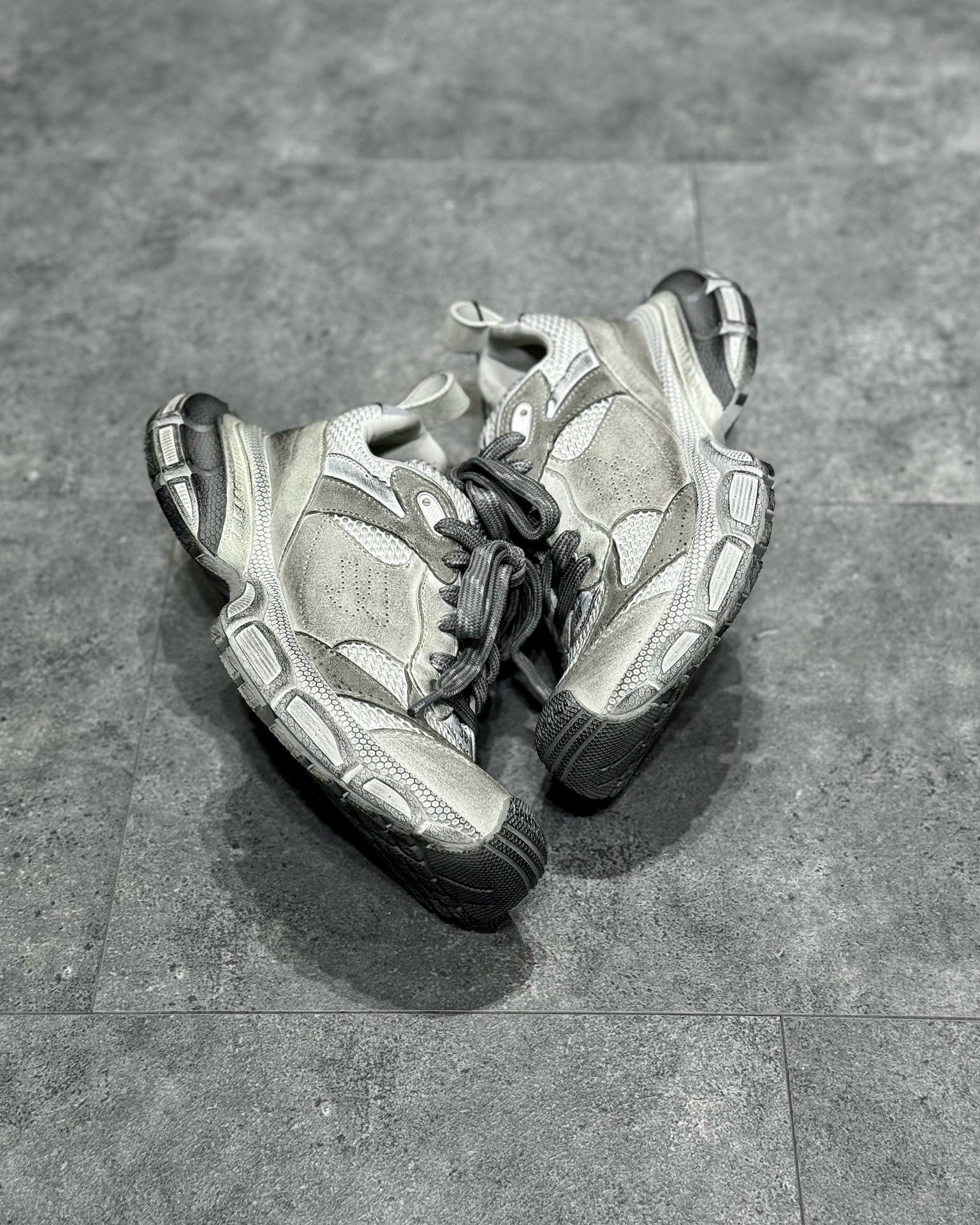 BLCG Sneakers