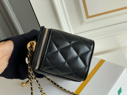 CHA 24C Vanity Bag