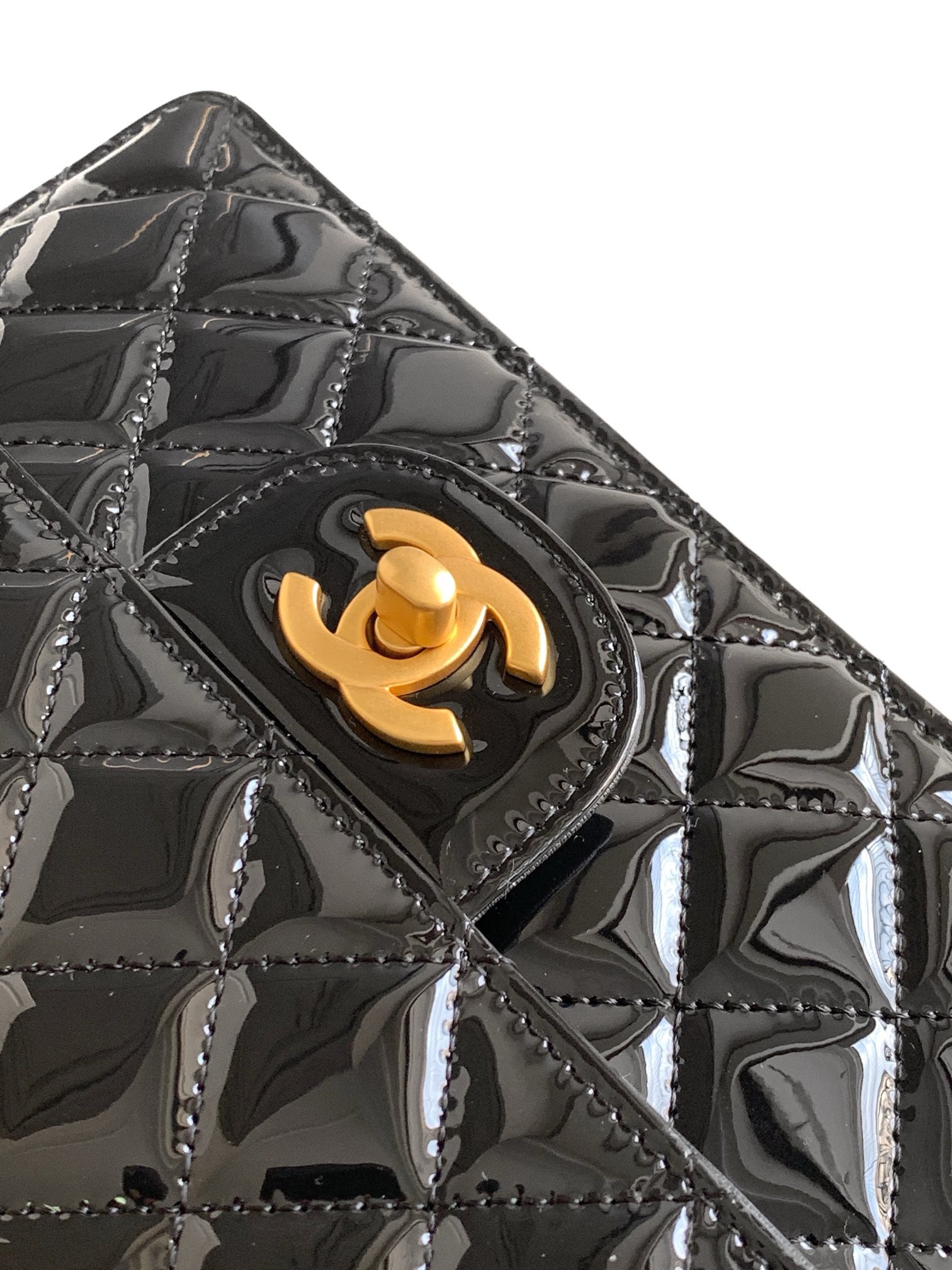 CHA 23K Handbag