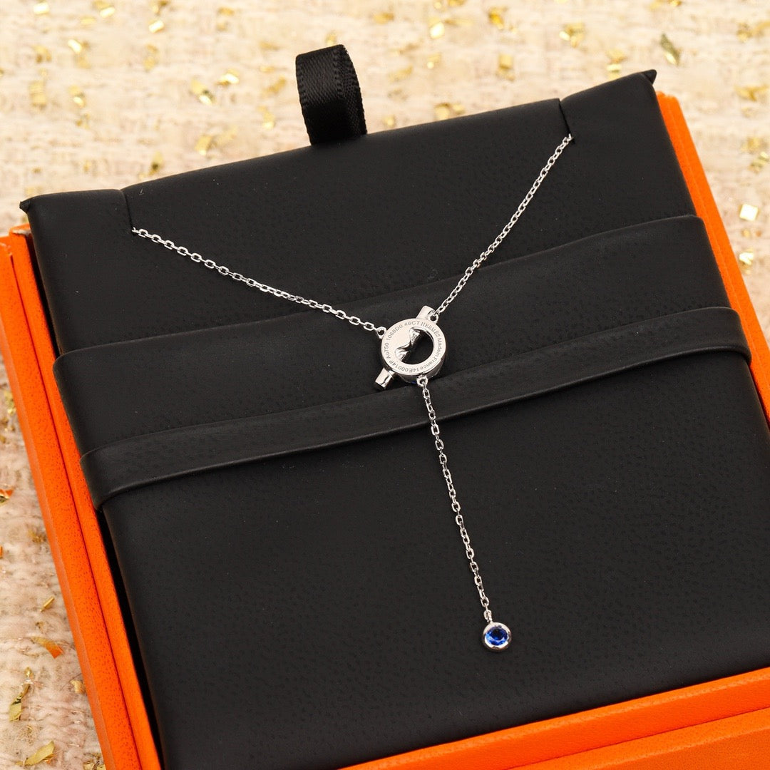 HERM Necklace