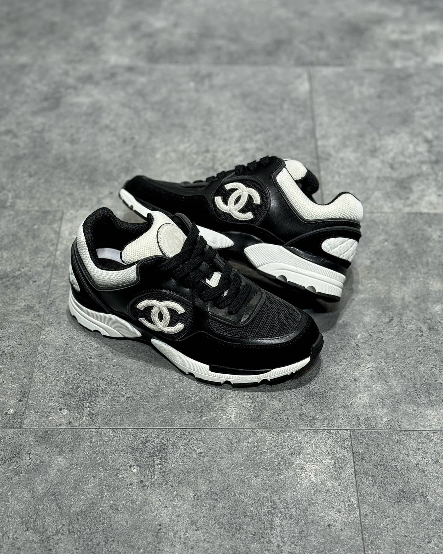 CHA Sneakers