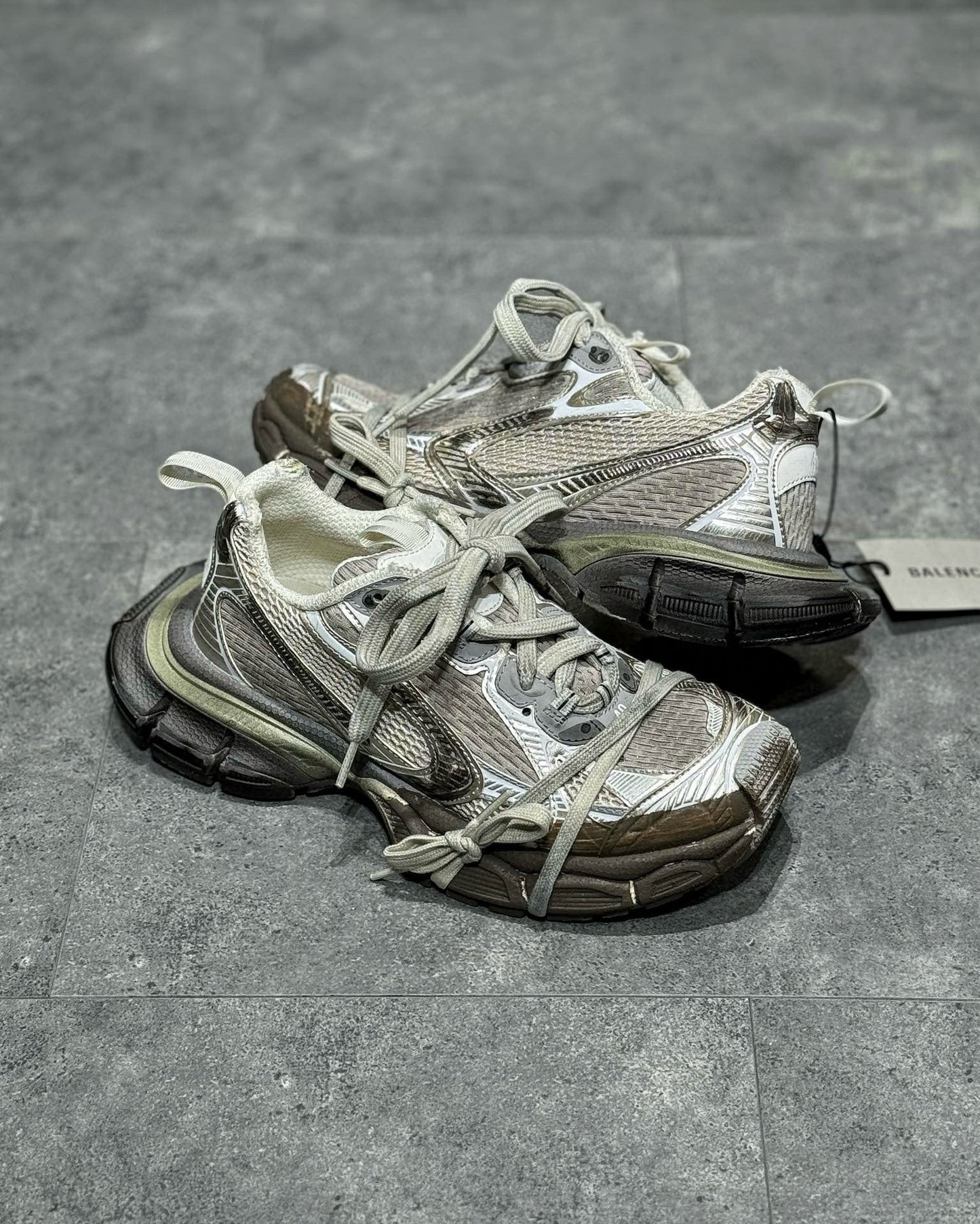 BLCG Sneakers