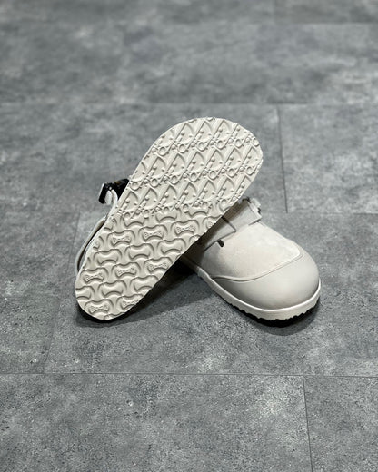 DIO Sandal