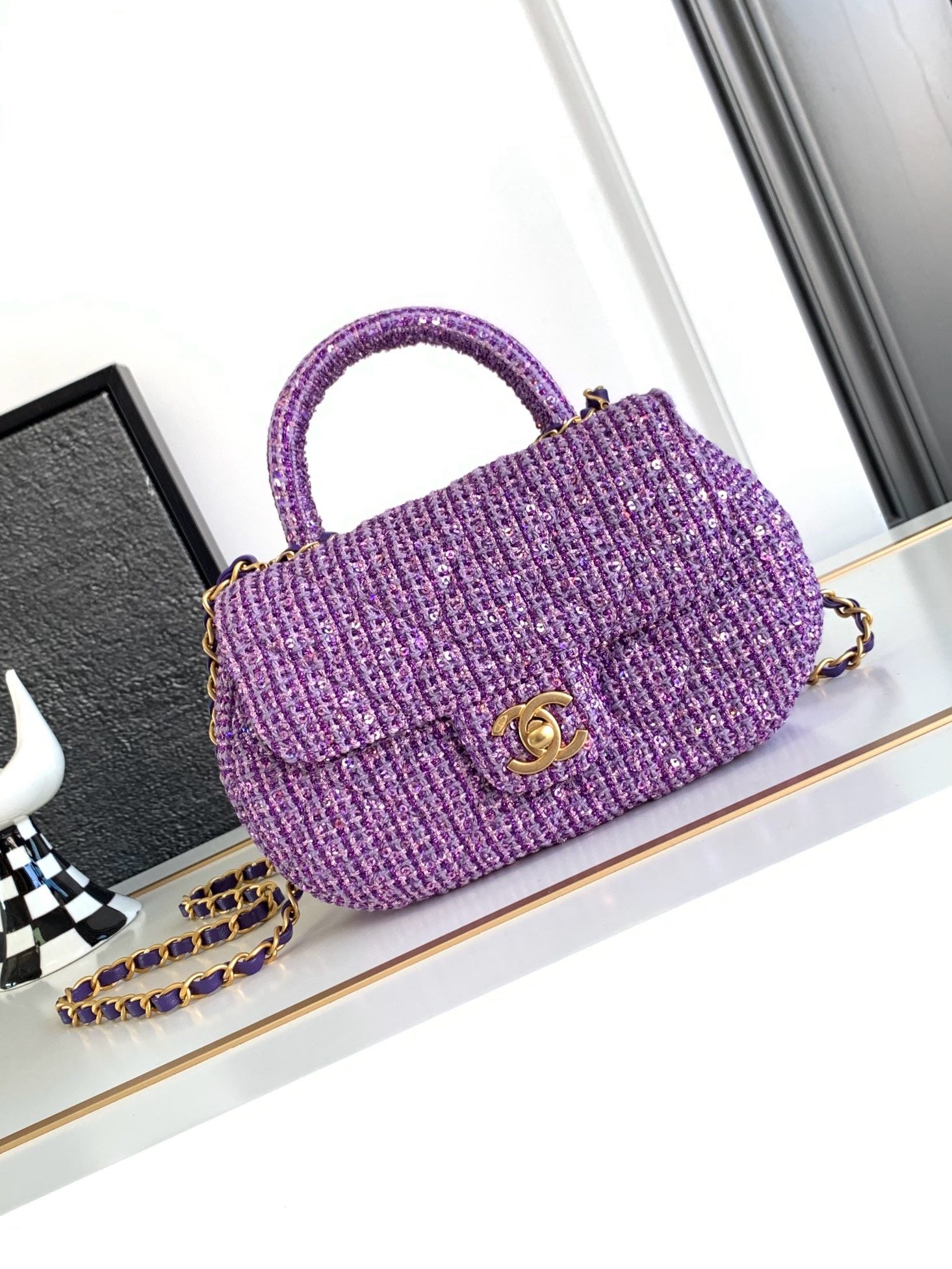 CHA 24C Coco Carry Me Handbag