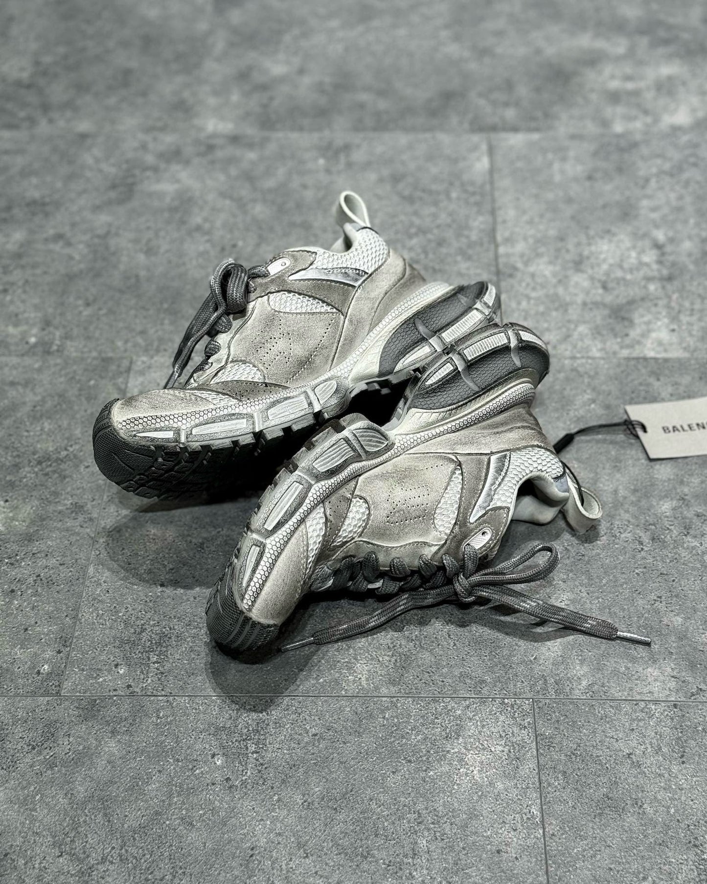 BLCG Sneakers