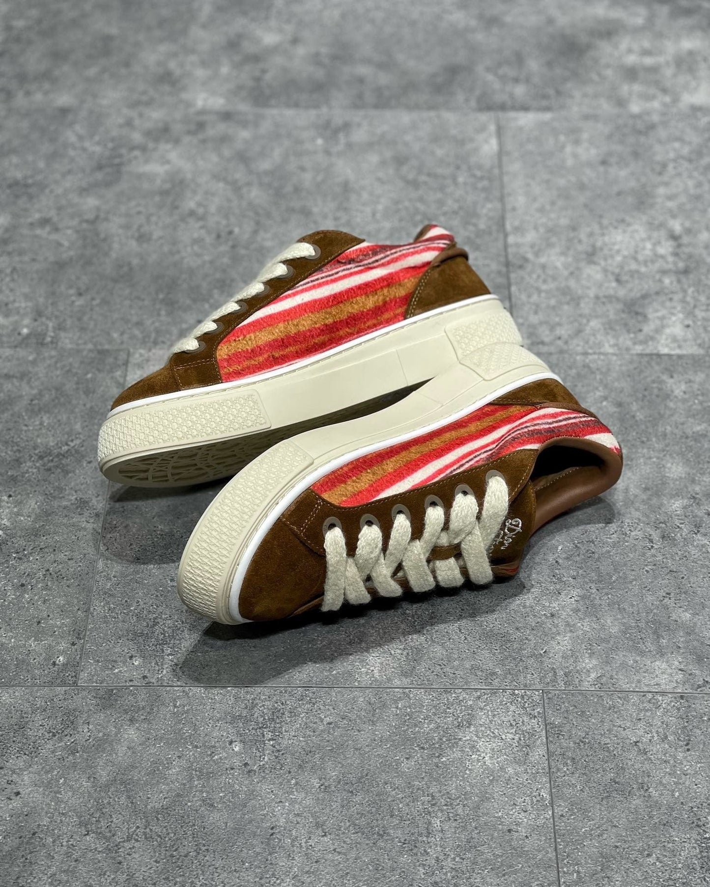 DIO Sneakers