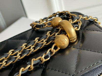 CHA 24C Vanity Bag