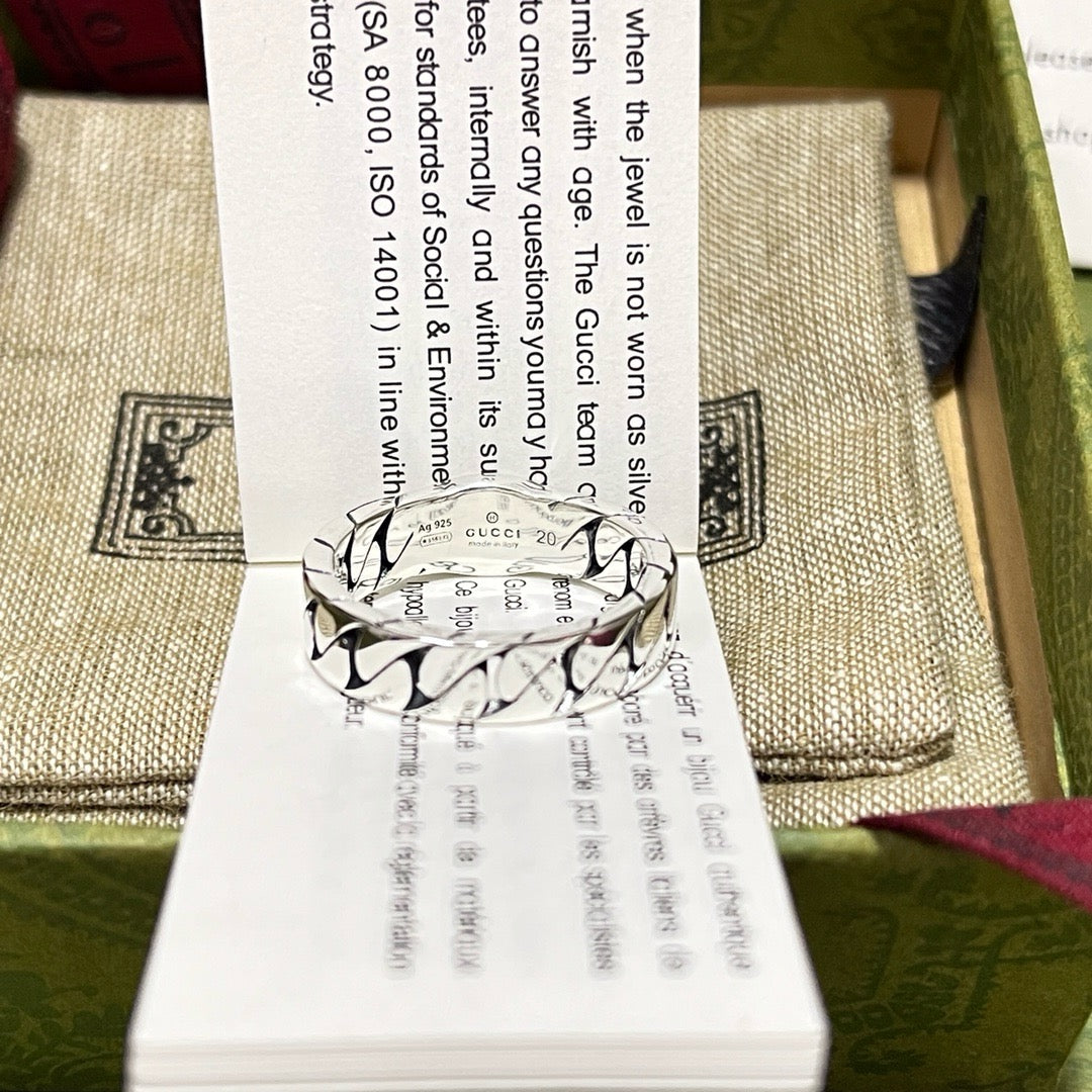 GUC Rings