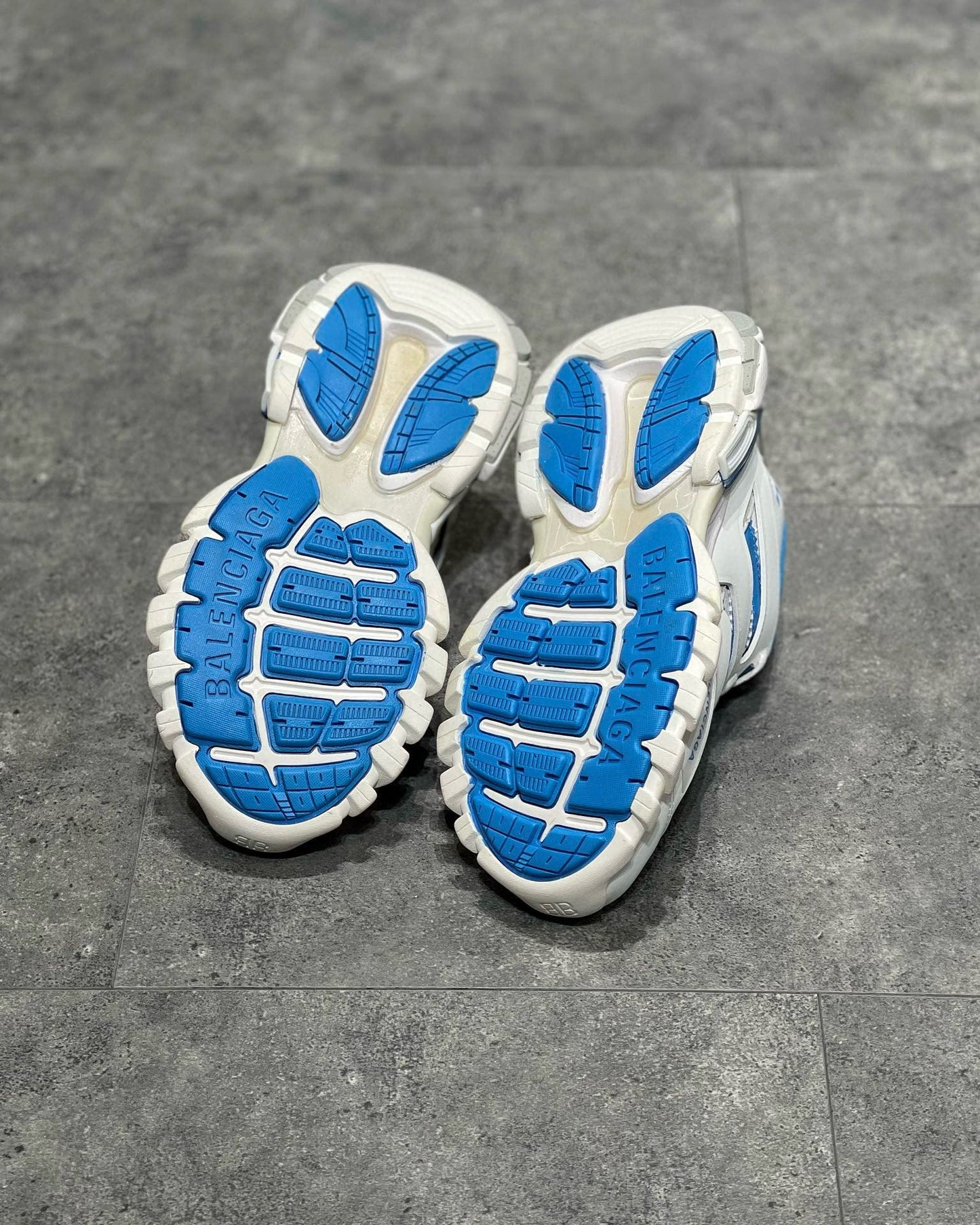 BLCG Sneakers
