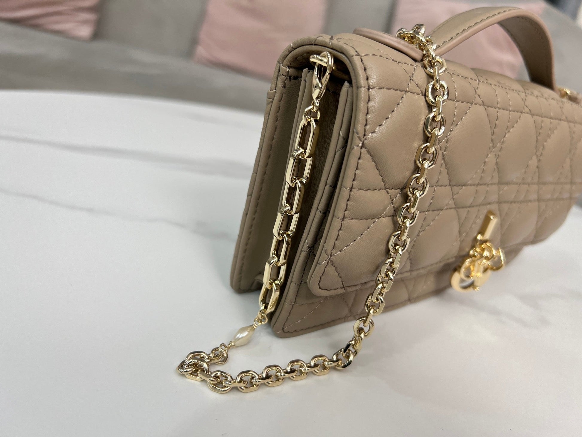 DIO Miss DIO Handbag (21cm)