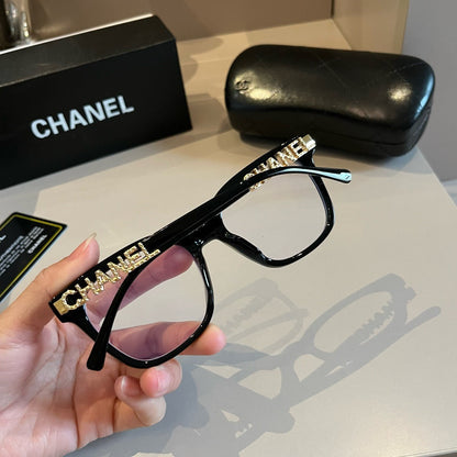 CHA glasses