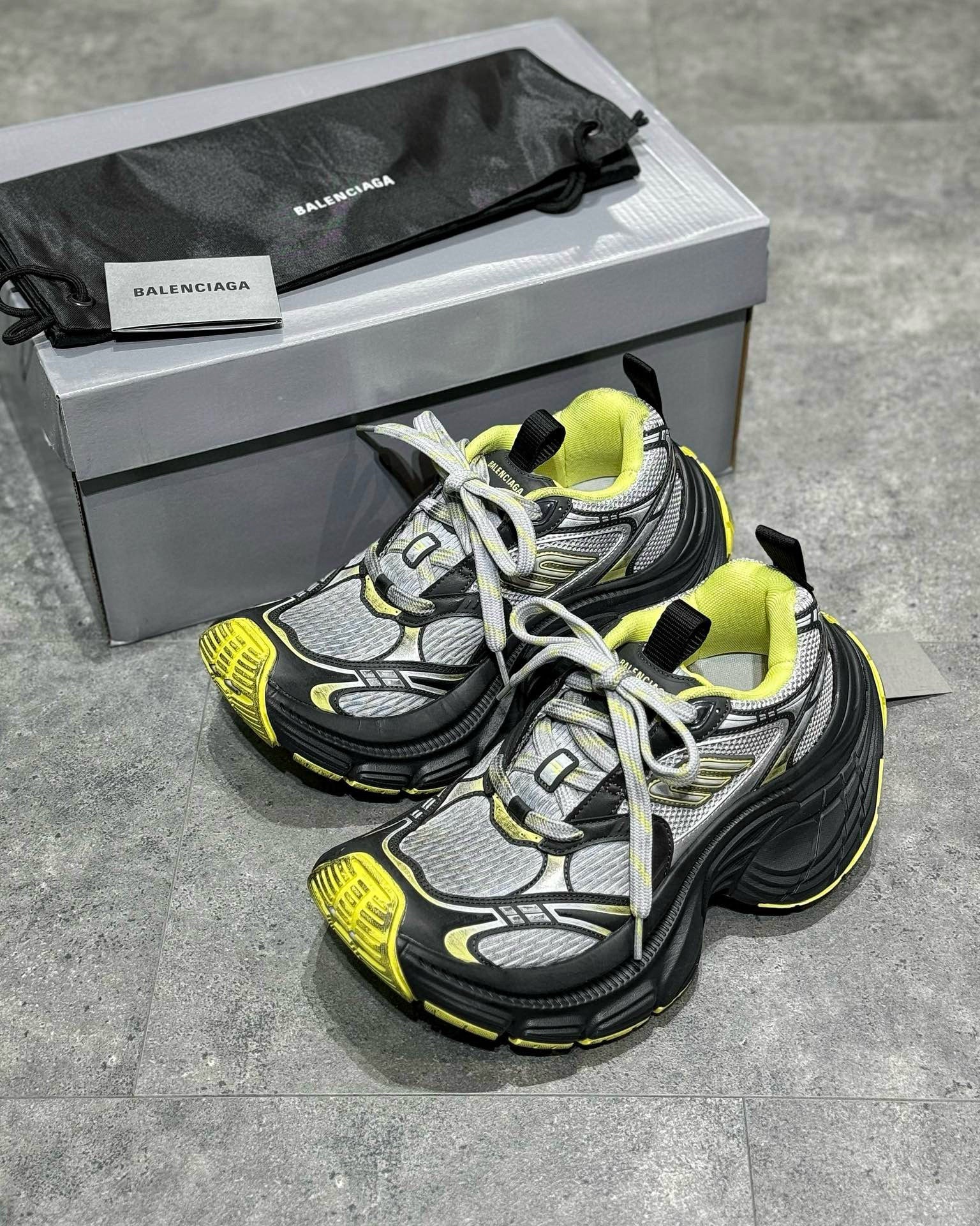 BLCG Sneaker