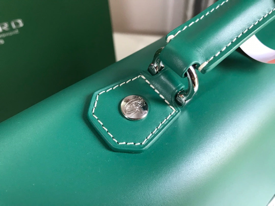 GOY Messenger Bag 38x26x8cm