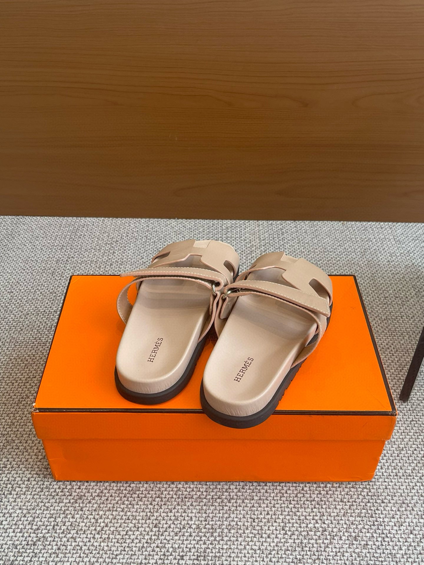 HERM Sandals