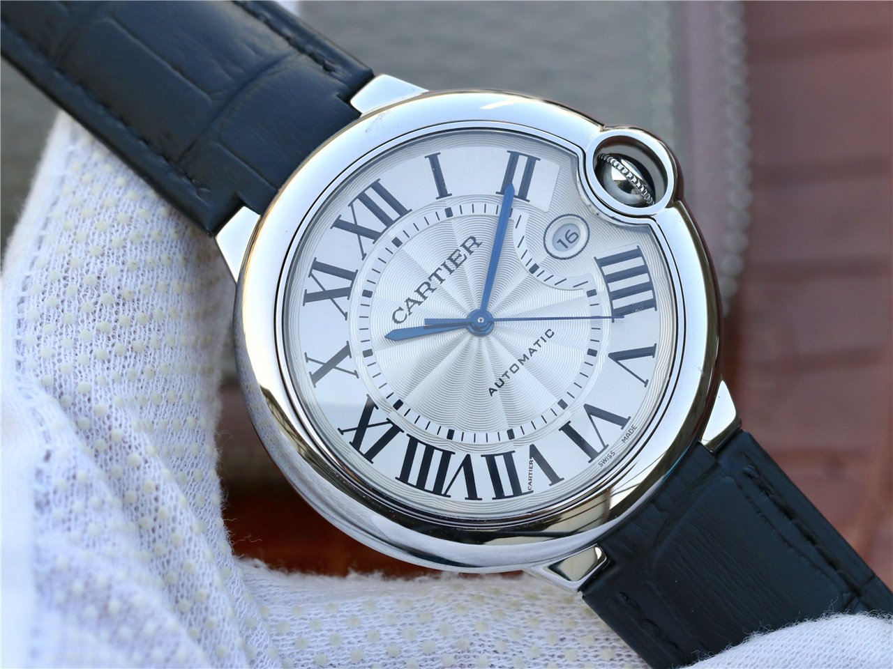 BALLON BLEU DATE 42 SILVER DIAL BLACK BRACELET