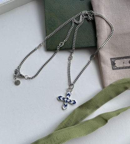 GG WOMEN'S NECKLACE WITH CROSS MOTIF PENDANT