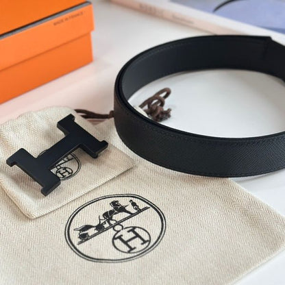 HERM Constance Reversible Belt 32MM in Epsom Leather with Black Buckle
