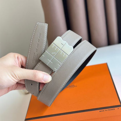 HERM Typo Reversible Belt 32MM in Grey Epsom Calfskin