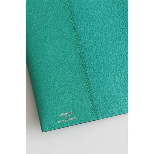 HERM R.M.S Passport Holder in Vert Verone Evercolor Calfskin