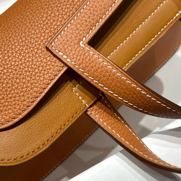 HERM Halzan 25 Bag in Gold Clemence Leather
