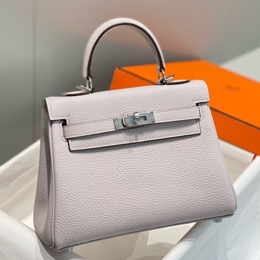 HERM Kelly 20cm Bag In Mauve Pale Clemence Leather PHW