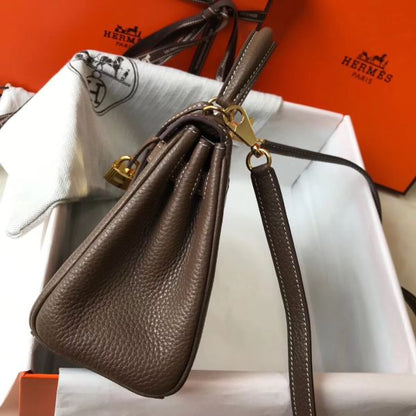 HERM Kelly 20cm Bag In Taupe Clemence Leather GHW