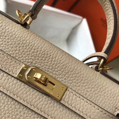 HERM Kelly 20cm Bag In Trench Clemence Leather GHW