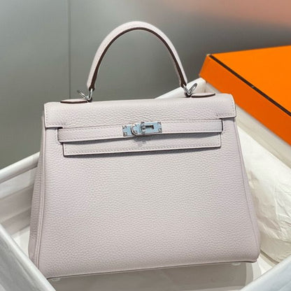 HERM Kelly 25cm Retourne Bag In Mauve Pale Clemence Leather