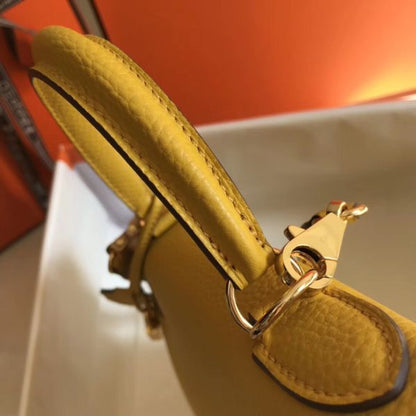 HERM Kelly 32cm Bag In Yellow Clemence Leather GHW