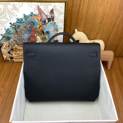 HERM Kelly Depeches 36 Briefcase in Black Clemence Leather