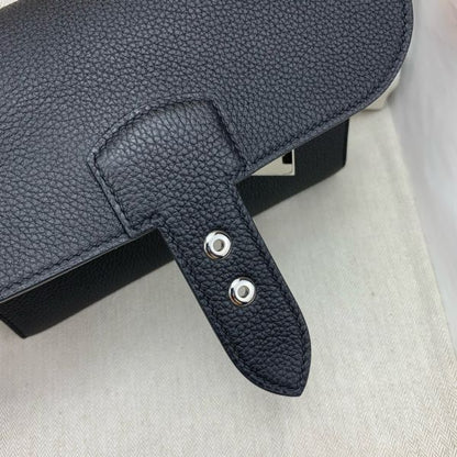 HERM Sac a Depeches 21 Bag in Black Clemence Leather