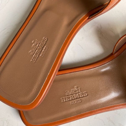 HERM Oran Slide Sandals In Gold Swift Calfskin