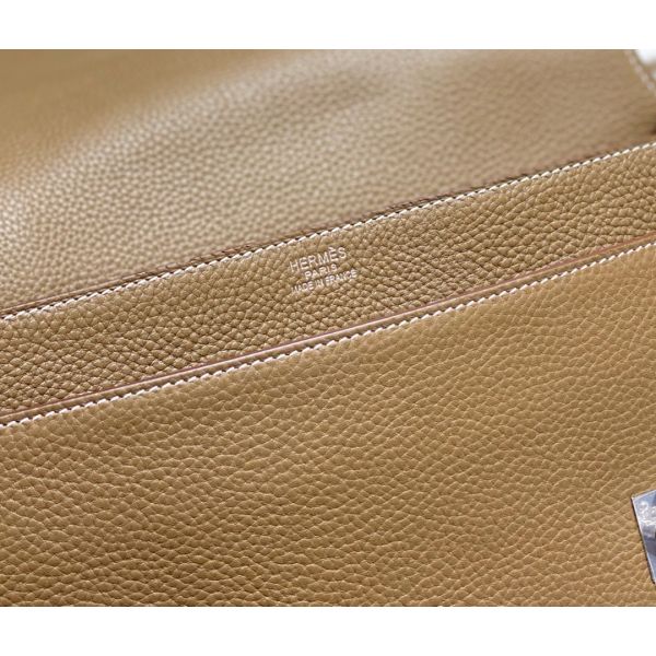HERM Steve 30 Messenger Bag in Taupe Clemence Leather