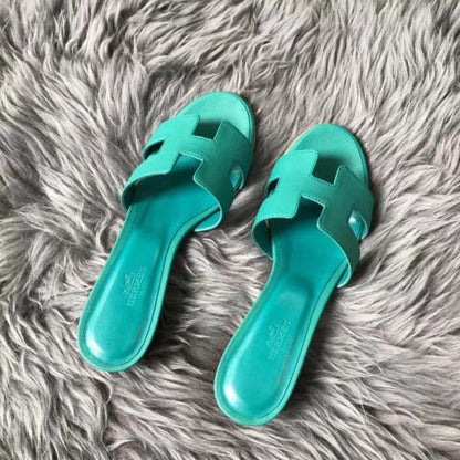 HERM Oasis Sandals In Vert Veronese Epsom Leather