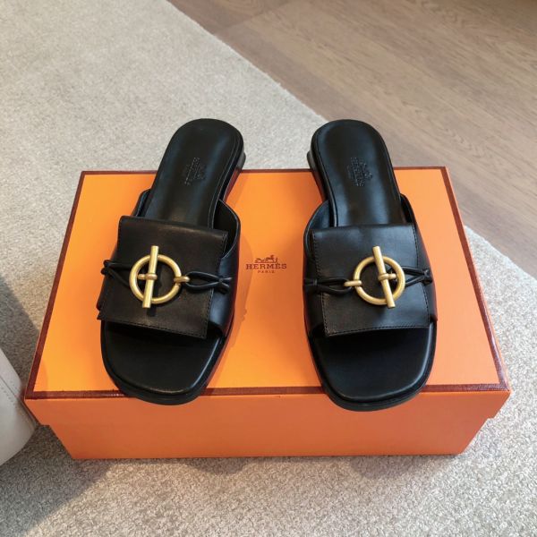 HERM Women's Isle Sandals in Black Leather