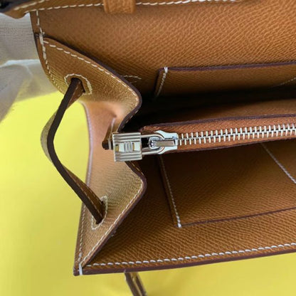 HERM Kelly Classique To Go Wallet In Gold Epsom Calfskin