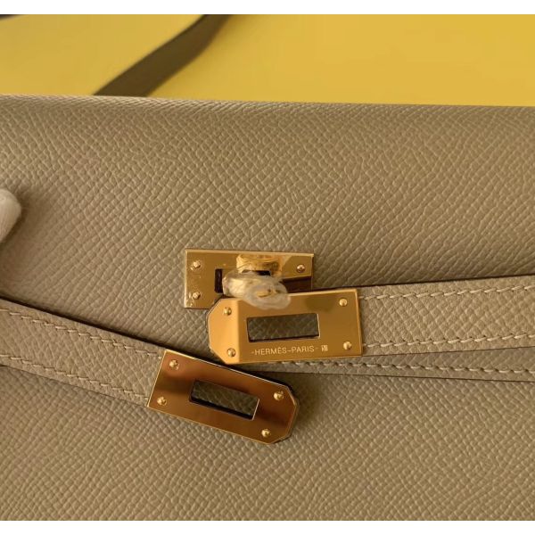 HERM Kelly Classique To Go Wallet In Tourterelle Epsom Calfskin