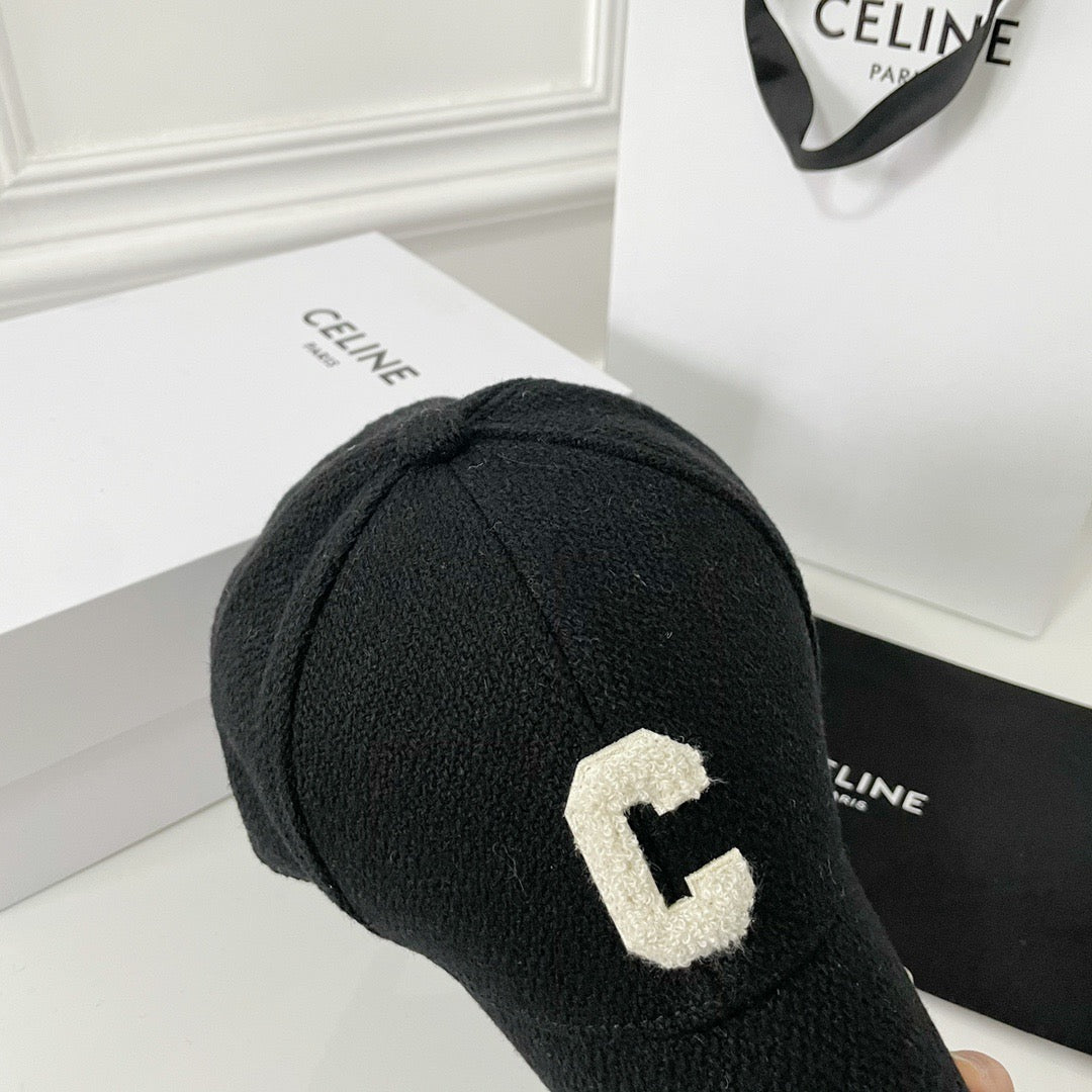 Caps