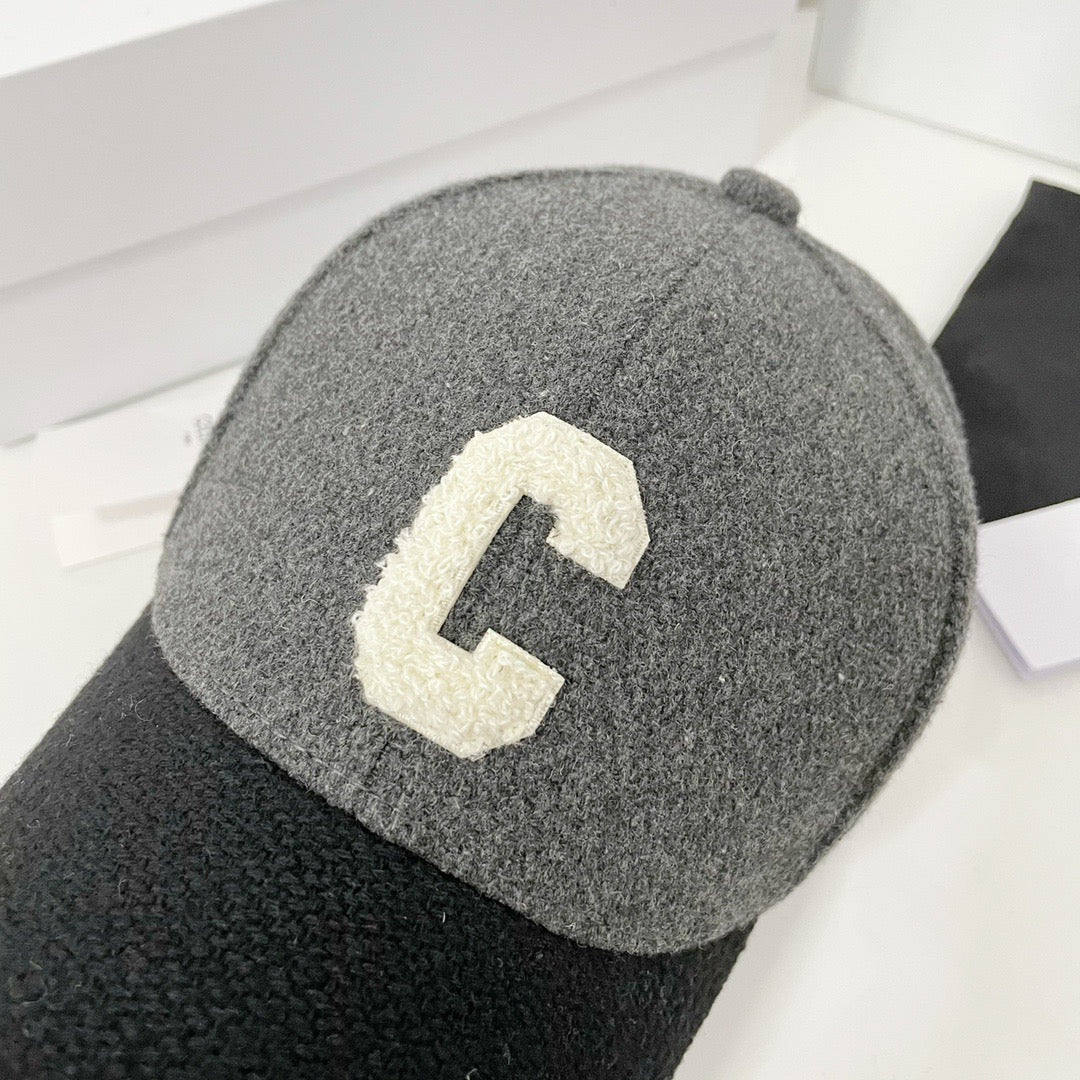 Caps
