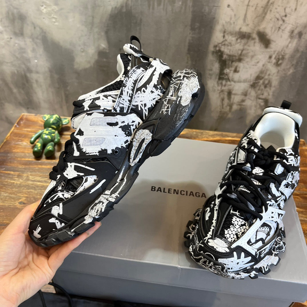 BLCG Sneakers